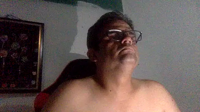 Snapshot of Katracho6969 chatting on April 29, 2026, 2:16 am Katracho6969 online show from April 29, 2026, 2:16 am