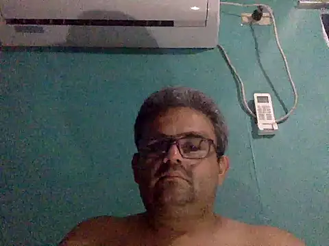 Katracho6969 online show from October 4, 2025, 2:02 am