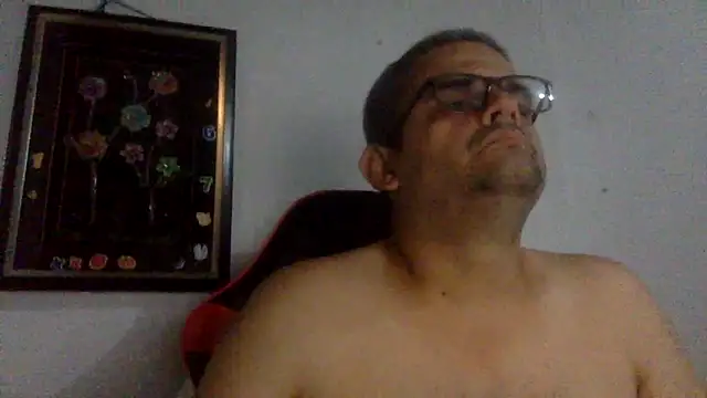 Snapshot of Katracho6969 chatting on May 25, 2026, 2:00 am Katracho6969 online show from May 25, 2026, 2:00 am