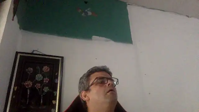 Snapshot of Katracho6969 chatting on April 21, 2026, 4:57 pm Katracho6969 online show from April 21, 2026, 4:57 pm