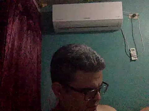 Katracho6969 online show from September 22, 2025, 4:07 am