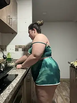 Snapshot of PortuPAWG chatting on April 13, 2026, 11:53 pm PortuPAWG online show from April 13, 2026, 11:53 pm