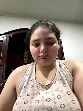 Snapshot of PortuPAWG chatting on December 15, 2025, 11:31 pm PortuPAWG online show from December 15, 2025, 11:31 pm