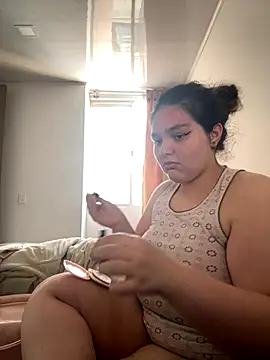 Snapshot of PortuPAWG chatting on November 17, 2025, 9:08 pm PortuPAWG online show from November 17, 2025, 9:08 pm