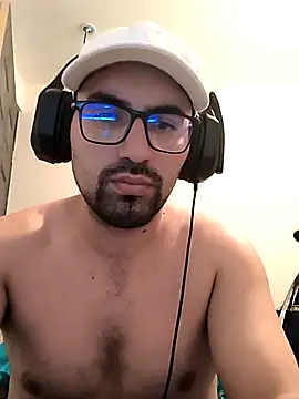 Snapshot of Jharicio-89 chatting on November 7, 2025, 5:17 pm Jharicio-89 online show from November 7, 2025, 5:17 pm