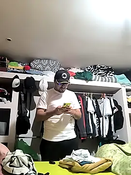 Snapshot of Jharicio-89 chatting on November 3, 2025, 4:07 am Jharicio-89 online show from November 3, 2025, 4:07 am