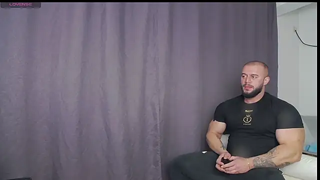 RickyMiami1 online show from November 14, 2025, 6:22 pm