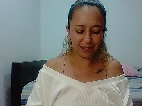 leah susman online show from November 15, 2025, 2:15 am