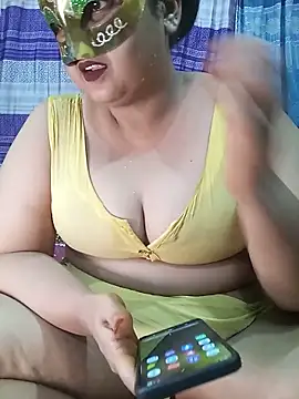 Tanisha-Chy online show from May 23, 2026, 6:18 pm