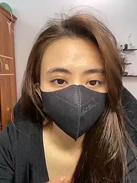 Mochi21 online show from December 16, 2025, 3:00 am