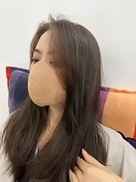 Mochi21 online show from November 7, 2025, 3:44 am