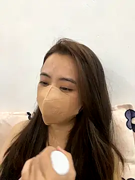 Mochi21 online show from November 1, 2025, 3:35 am