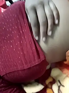 Meenu chauhan online show from October 31, 2025, 6:32 am