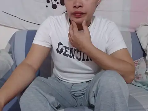 Snapshot of Hotbhebs chatting on October 27, 2025, 8:15 am Hotbhebs online show from October 27, 2025, 8:15 am