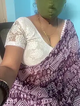 Snapshot of monal_95 chatting on February 28, 2026, 7:30 am monal 95 online show from February 28, 2026, 7:30 am