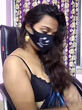 cutie pei002 online show from February 2, 2026, 7:35 pm