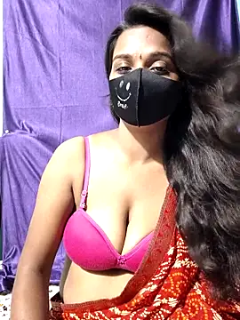 Snapshot of cutie_pei002 chatting on October 7, 2025, 1:23 pm cutie pei002 online show from October 7, 2025, 1:23 pm