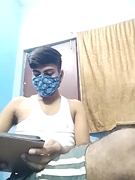 YourTarzan online show from October 10, 2025, 7:58 pm