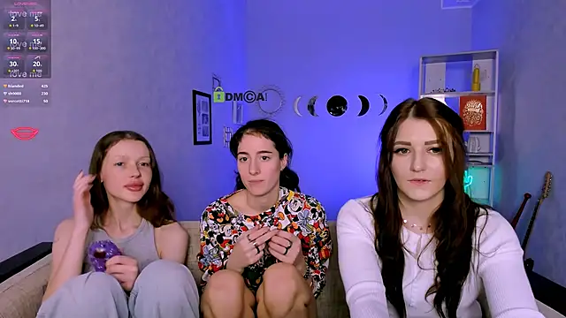 Snapshot of khloebeauty chatting on December 16, 2025, 10:47 pm khloebeauty online show from December 16, 2025, 10:47 pm