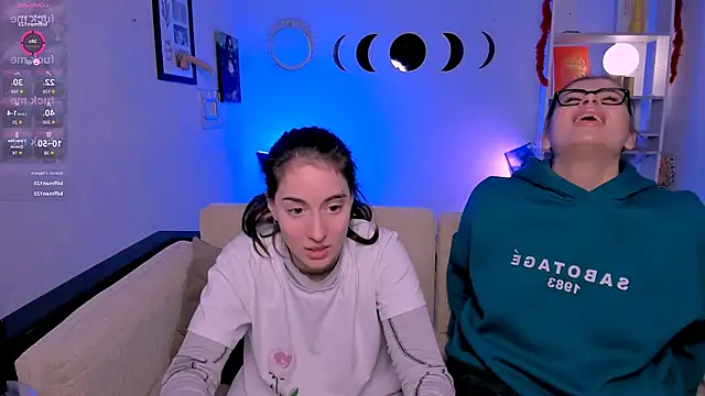 Snapshot of khloebeauty chatting on February 3, 2026, 2:53 am khloebeauty online show from February 3, 2026, 2:53 am