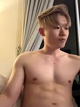 zachlee 69 online show from September 13, 2025, 7:47 pm