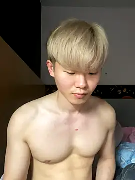 zachlee 69 online show from October 15, 2025, 4:11 am