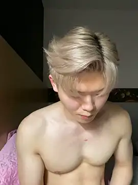 zachlee 69 online show from October 13, 2025, 6:42 pm