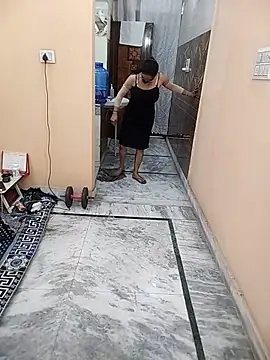 Snapshot of meenu_bhabhi547 chatting on March 24, 2026, 4:56 am meenu bhabhi547 online show from March 24, 2026, 4:56 am