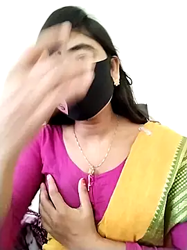 Snapshot of Puja-Rane chatting on October 8, 2025, 2:57 am Puja-Rane online show from October 8, 2025, 2:57 am