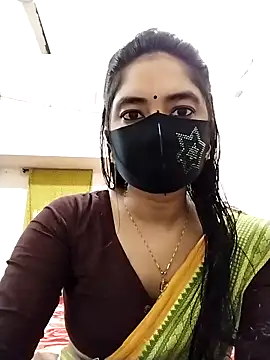 Snapshot of Puja-Rane chatting on December 15, 2025, 2:17 am Puja-Rane online show from December 15, 2025, 2:17 am