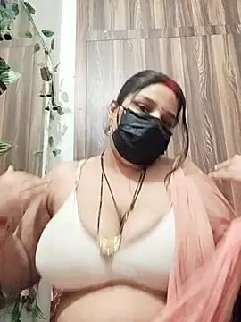 Snapshot of Sexybhabhi6 chatting on May 3, 2026, 11:47 am Sexybhabhi6 online show from May 3, 2026, 11:47 am