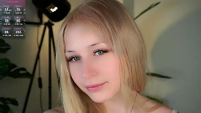 Snapshot of MarciDarugar chatting on November 29, 2025, 3:12 pm MarciDarugar online show from November 29, 2025, 3:12 pm