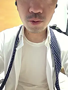 Snapshot of erosuke9 chatting on April 27, 2026, 9:13 pm erosuke9 online show from April 27, 2026, 9:13 pm