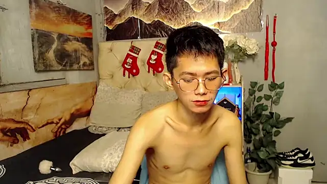 Skinny CumLoader69 online show from September 13, 2025, 4:51 pm