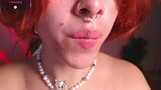 Snapshot of bri_von_dhara__ chatting on April 30, 2026, 2:18 am bri von dhara online show from April 30, 2026, 2:18 am