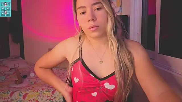 Aiilyn Ds online show from November 26, 2025, 5:18 am