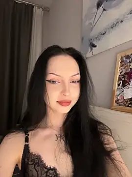 Snapshot of Lina_Thornton_ chatting on April 28, 2026, 8:24 pm Lina Thornton online show from April 28, 2026, 8:24 pm