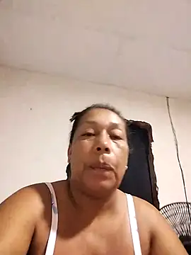 Snapshot of Naomi-Mature chatting on November 11, 2025, 8:20 am Naomi-Mature online show from November 11, 2025, 8:20 am