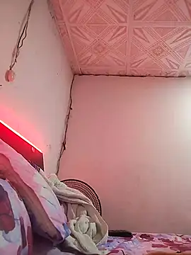 Snapshot of Naomi-Mature chatting on December 3, 2025, 8:25 am Naomi-Mature online show from December 3, 2025, 8:25 am