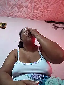 Snapshot of Naomi-Mature chatting on April 3, 2026, 9:38 am Naomi-Mature online show from April 3, 2026, 9:38 am