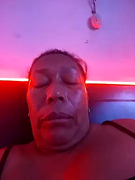 Snapshot of Naomi-Mature chatting on March 31, 2026, 5:53 am Naomi-Mature online show from March 31, 2026, 5:53 am