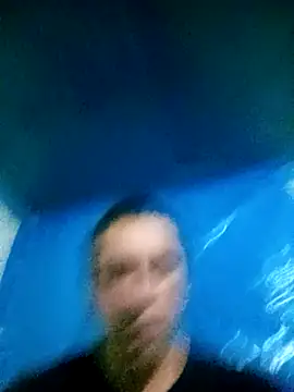 Snapshot of Luisjebdnsksksb233 chatting on December 14, 2025, 8:14 pm Luisjebdnsksksb233 online show from December 14, 2025, 8:14 pm