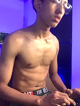 Snapshot of Cj_davis_ chatting on November 21, 2025, 1:43 pm Cj davis online show from November 21, 2025, 1:43 pm