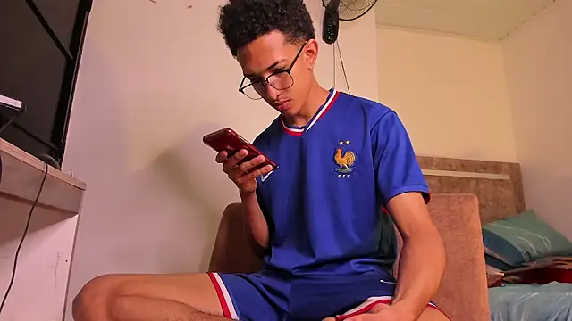 Snapshot of Cj_davis_ chatting on October 5, 2025, 4:25 am Cj davis online show from October 5, 2025, 4:25 am