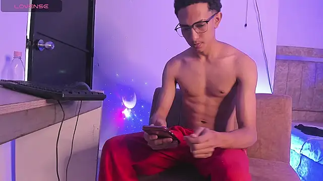 Snapshot of Cj_davis_ chatting on October 12, 2025, 8:10 pm Cj davis online show from October 12, 2025, 8:10 pm