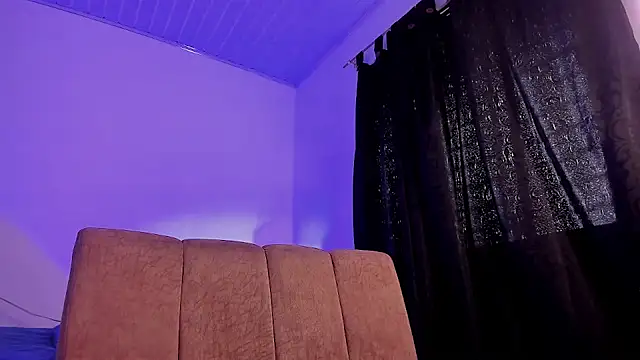 Snapshot of Cj_davis_ chatting on December 20, 2025, 7:28 pm Cj davis online show from December 20, 2025, 7:28 pm