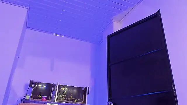 Snapshot of Cj_davis_ chatting on December 2, 2025, 1:39 am Cj davis online show from December 2, 2025, 1:39 am