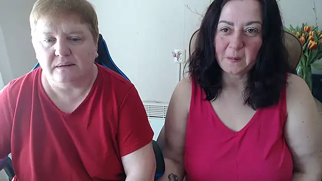 Snapshot of Bertie_Adeline chatting on March 7, 2026, 10:10 am Bertie Adeline online show from March 7, 2026, 10:10 am