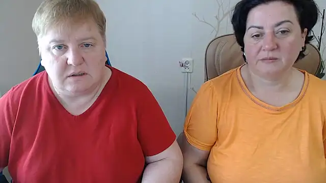Snapshot of Bertie_Adeline chatting on June 14, 2026, 7:42 am Bertie Adeline online show from June 14, 2026, 7:42 am