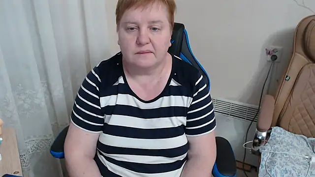 Snapshot of Bertie_Adeline chatting on March 1, 2026, 9:04 pm Bertie Adeline online show from March 1, 2026, 9:04 pm